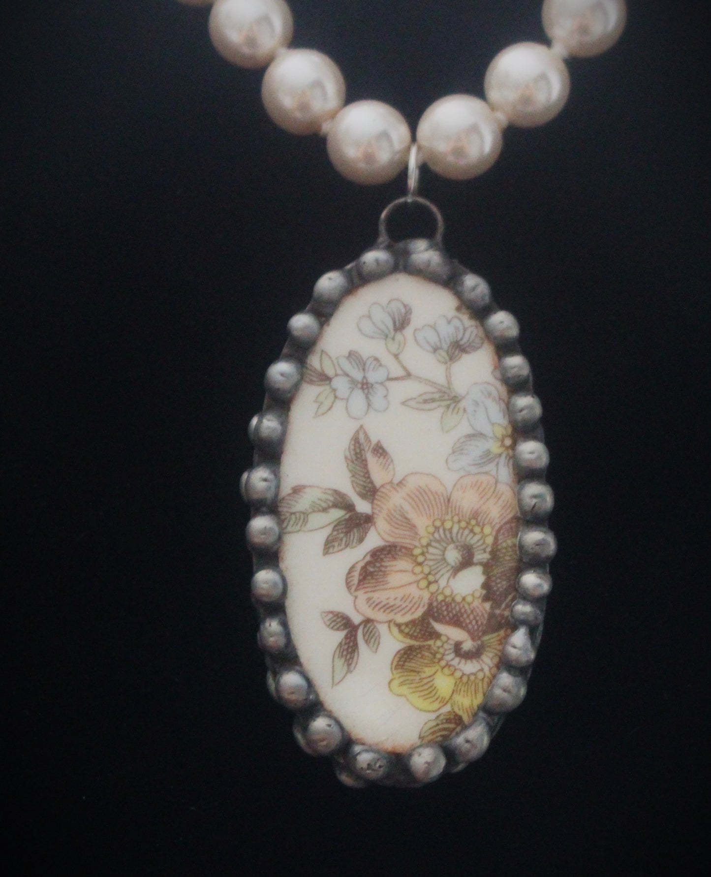 Pastel Floral Oval Pendant English Regency 1940