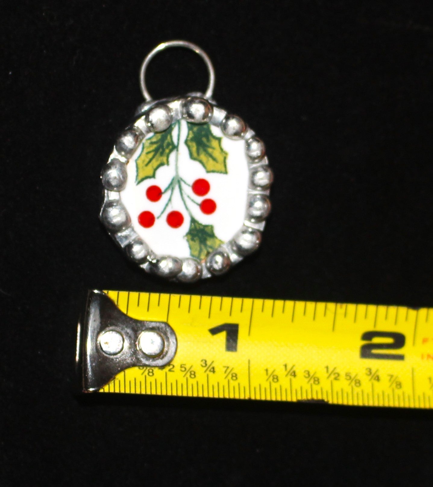 Small Holly Berry Round Pendant