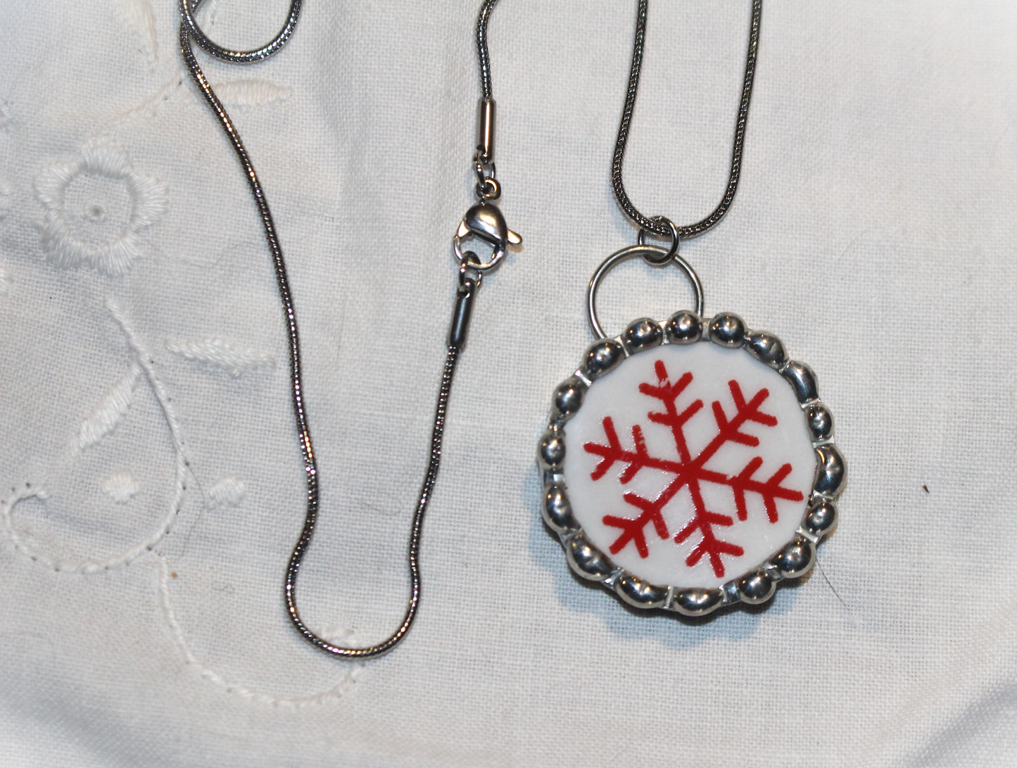 Let It Snow Red Snowflake Set