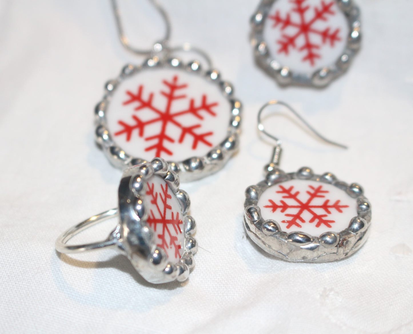 Let It Snow Red Snowflake Set