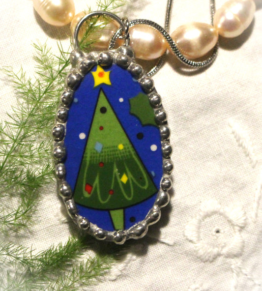 Oh Christmas Tree Oval Pendant